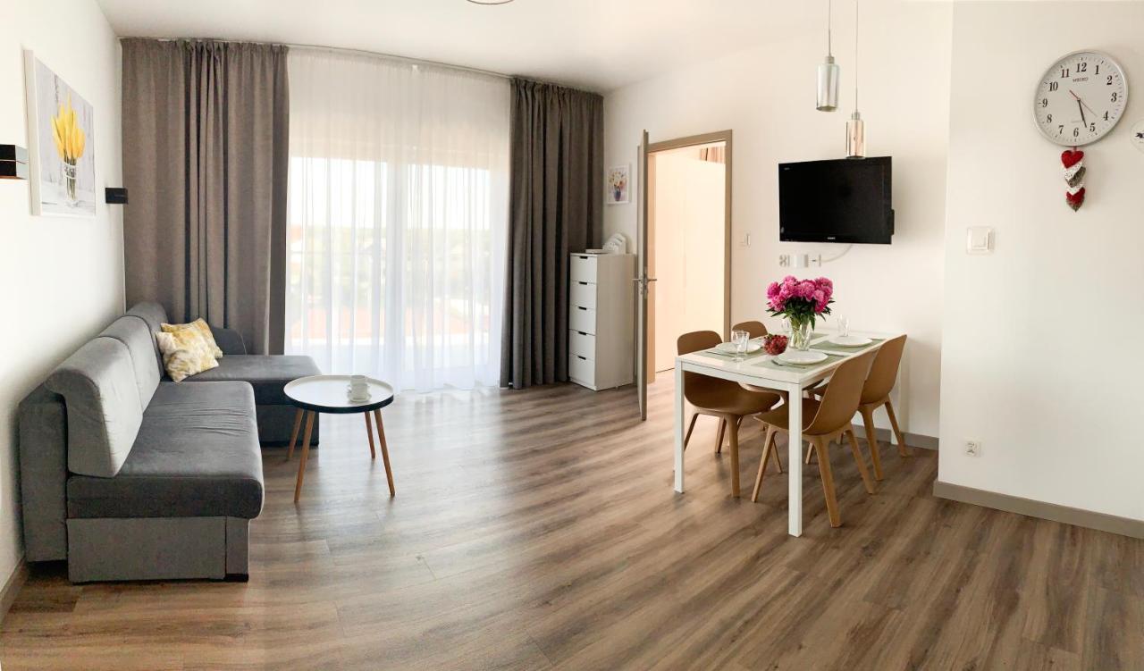 Apartament Livia Sianozety Eksteriør bilde
