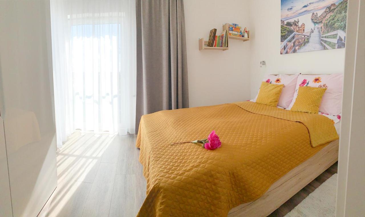 Apartament Livia Sianozety Eksteriør bilde